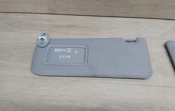 Toyota RAV 4 (XA40) Sun visor