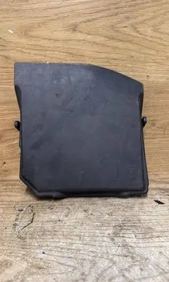 Volvo XC60 Battery box tray cover/lid 31294775