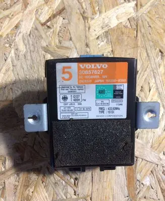 Volvo S40, V40 Alarm control unit/module 30857627 1513008380
