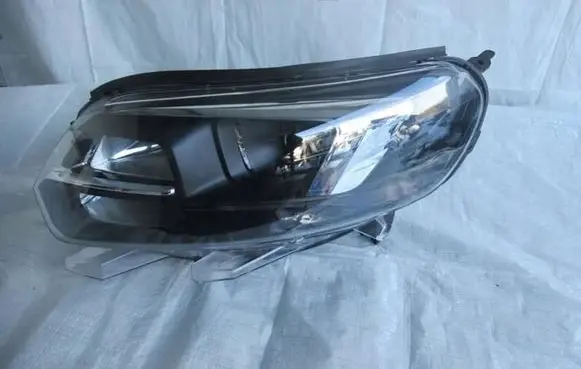 Opel Zafira Life Headlight/headlamp 9832837680