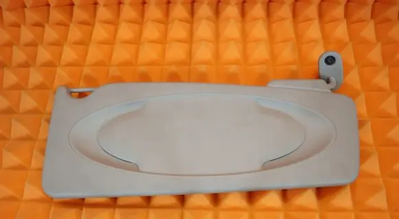 Sun visor