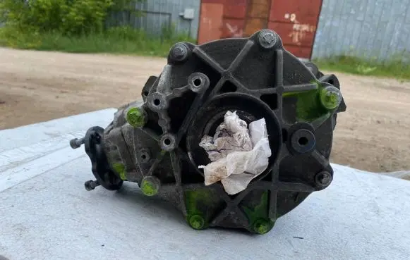 Mercedes-Benz S W220 Gearbox transfer box case A2203350101 2203350101