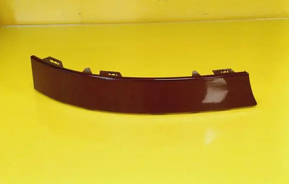 Audi A4 S4 B5 8D Rear/tail light trim molding 8D0945101