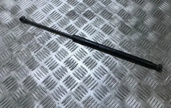Toyota Verso Tailgate/trunk strut/damper 689600f030 68960-0f030