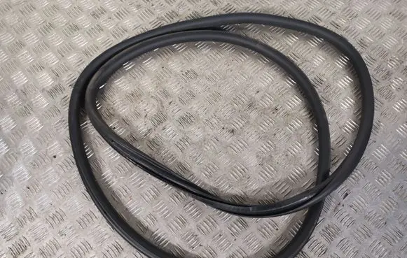 Opel Grandland X Front door rubber seal GRLANDDPPRGUMA