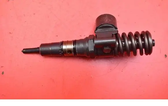 Dodge Caliber Fuel injector 03G130073G