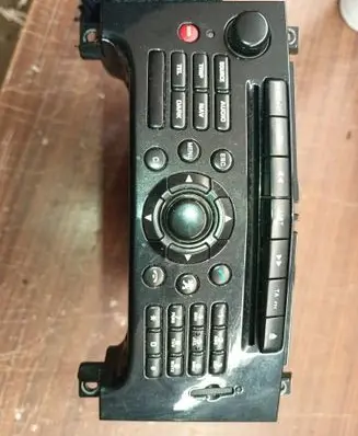 Peugeot 607 Radio/CD/DVD/GPS head unit 96660692XS