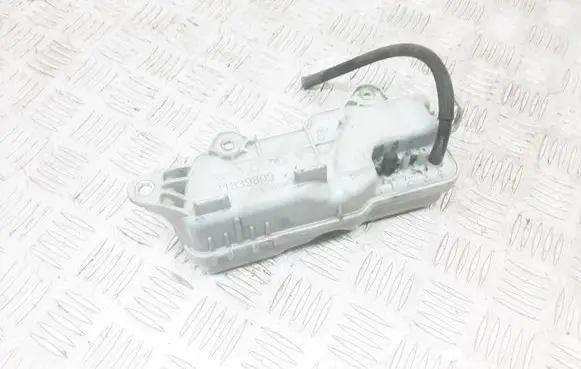 Volvo S60 Vacuum air tank 31339809