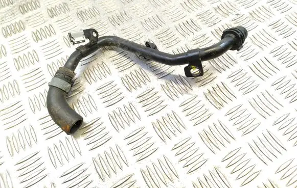 Audi A6 S6 C7 4G Engine coolant pipe/hose 04L122157CE
