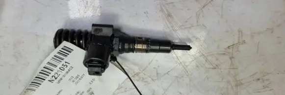 Dodge Journey Fuel injector 10414720404