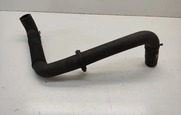 Renault Trafic II (X83) Engine coolant pipe/hose