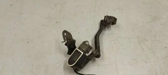 BMW 3 G20 G21 Headlight/headlamp level sensor 6870000 6878573