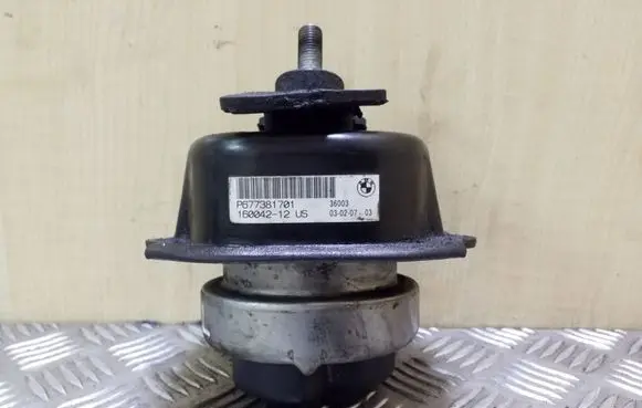 BMW X5 E70 Engine mount bracket P677381701