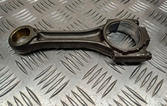 Skoda Octavia Mk2 (1Z) Connecting rod/conrod 038G