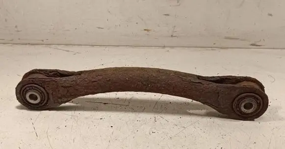 Ford Kuga II Rear control arm