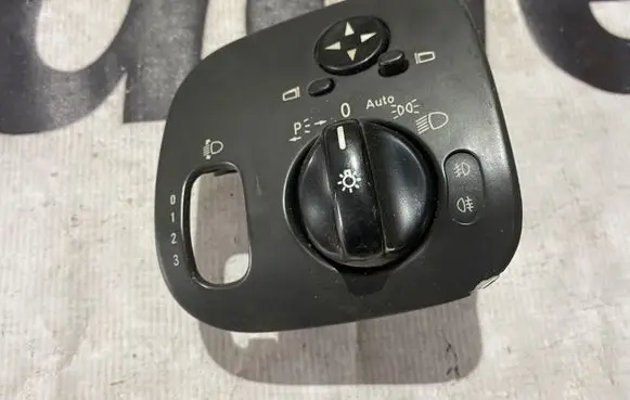 Mercedes-Benz C W203 Light switch A2035451404 2035451404