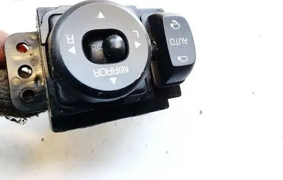 KIA Ceed Wing mirror switch 49d4811000