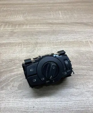 BMW 1 E81 E87 Light switch 6932794 33600102