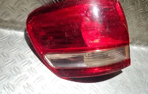 Toyota Avensis Verso Rear/tail lights 4435
