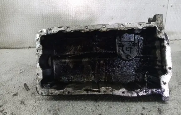 Oil sump