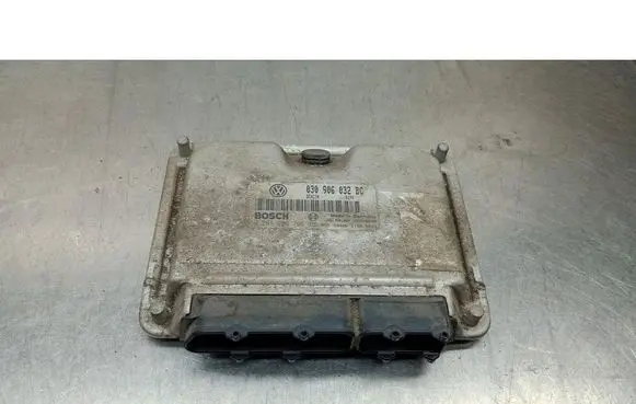 Volkswagen Polo III 6N 6N2 6NF Engine control unit/module ECU 030906032BC