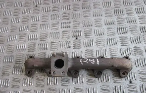 Ford Focus C-MAX Exhaust manifold