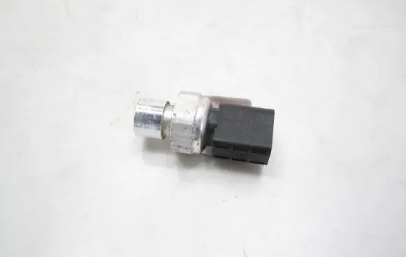 Air conditioning (A/C) pressure sensor