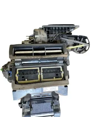 Volvo V70 Interior heater climate box assembly 31291277 6G9N19B555ES 20081119B