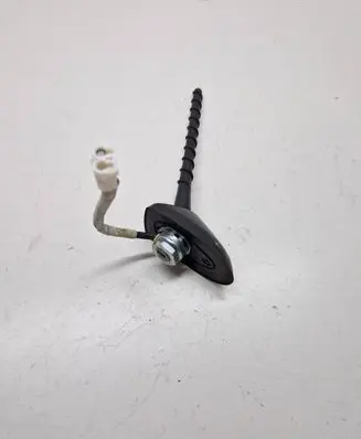 Toyota Prius (XW30) Radio antenna 