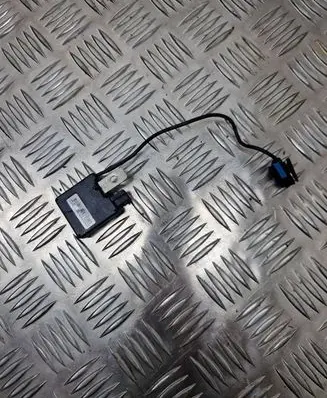 BMW X5 E53 Antenna control unit 8380945
