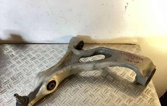 Front lower control arm/wishbone