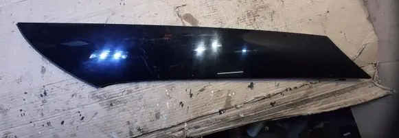 Jaguar XJ X351 (C) pillar trim AW9329148