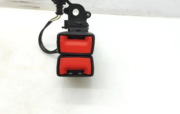 Audi A3 S3 8V Rear seatbelt buckle 8V0857739