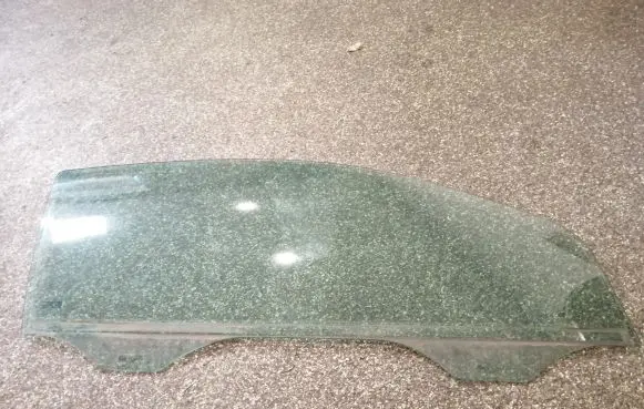 Mercedes-Benz CLC CL203 Front door window/glass (coupe) 