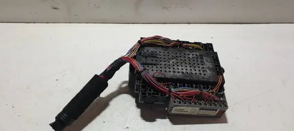 Volvo XC90 Fuse module 8622520