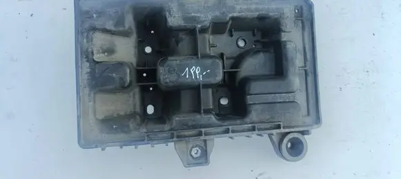 KIA Sportage Battery tray 37150D9000