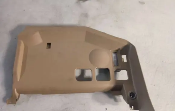 BMW 3 E90 E91 Dashboard lower bottom trim panel 7059287