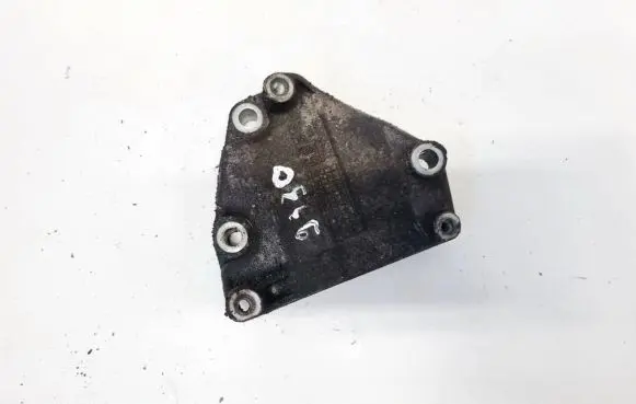Opel Astra G Engine mounting bracket 90529603