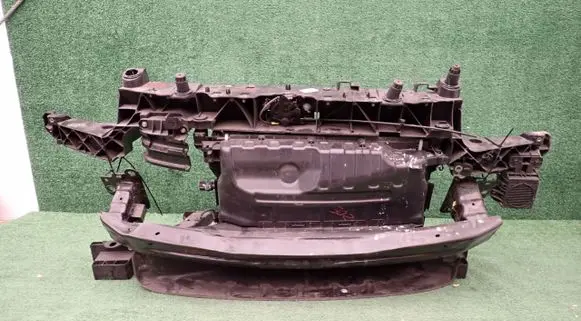Renault Zoe Front piece kit AA112438