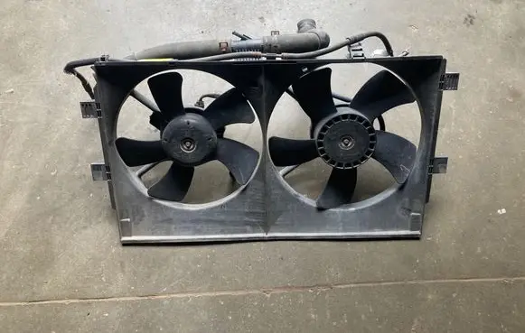 Mitsubishi Outlander Fan set 080117