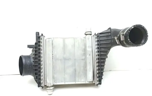 Mercedes-Benz CLA C117 X117 W117 Intercooler radiator A1330900014 A1330940091