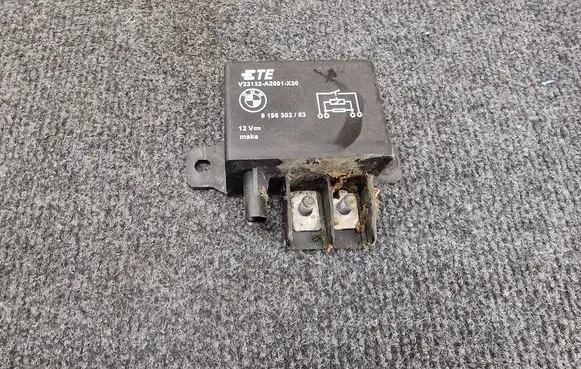 BMW 4 F32 F33 Coolant fan relay 9198302
