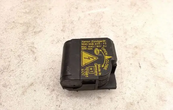 BMW 5 E60 E61 Headlight ballast module Xenon 5DD00831910