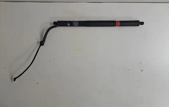 BMW X5 F15 Tailgate/trunk strut/damper 7361878