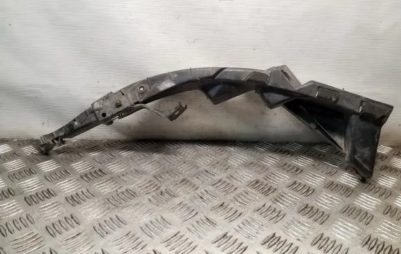 Volkswagen PASSAT B5 Front bumper mounting bracket 3B0807049C
