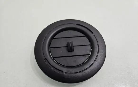 Dodge Grand Caravan Air vent grill in roof 