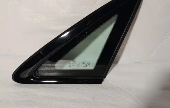 Audi A4 S4 B9 8W Front triangle window/glass 8W5845298F