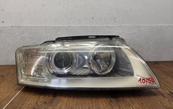 Audi A8 S8 D3 4E Headlight/headlamp