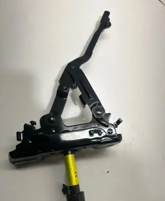 KIA Sorento Engine bonnet/hood hinges