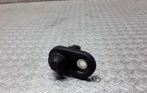 Toyota Avensis T250 Rear door sensor 
